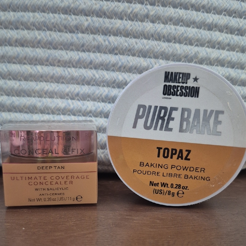 Revolution Tan Concealer Ultimate Coverage And Powder Bundle